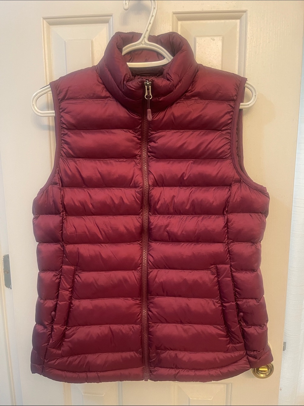 32 Degrees Women's Quilted Puffer Vest in Burgundy